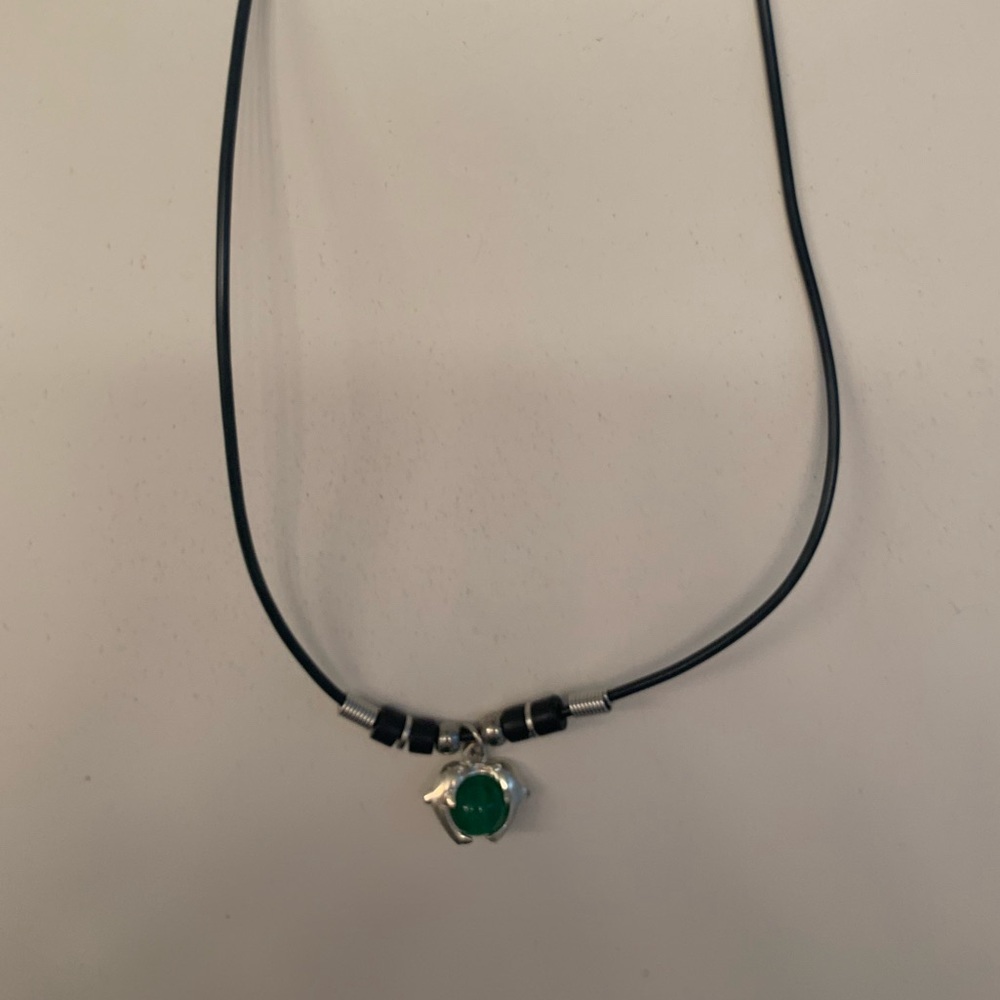 Necklace With Dolphins And Beads - Picture 3 of 8